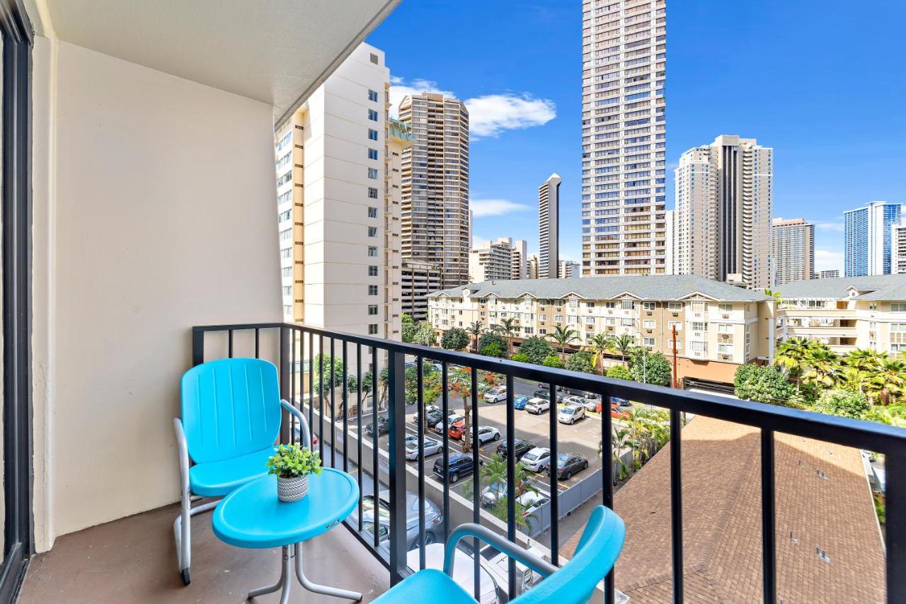 Renovated With City View At Aqua Palms Waikiki Honolulu Exteriér fotografie